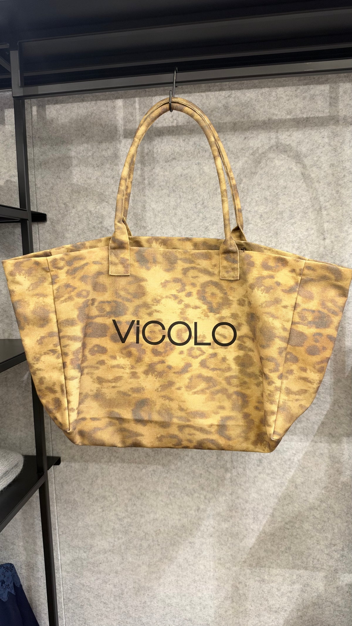 Vicolo Borsa in Canvas Maxi
