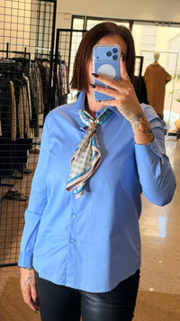 Vicolo Camicia con Foulard